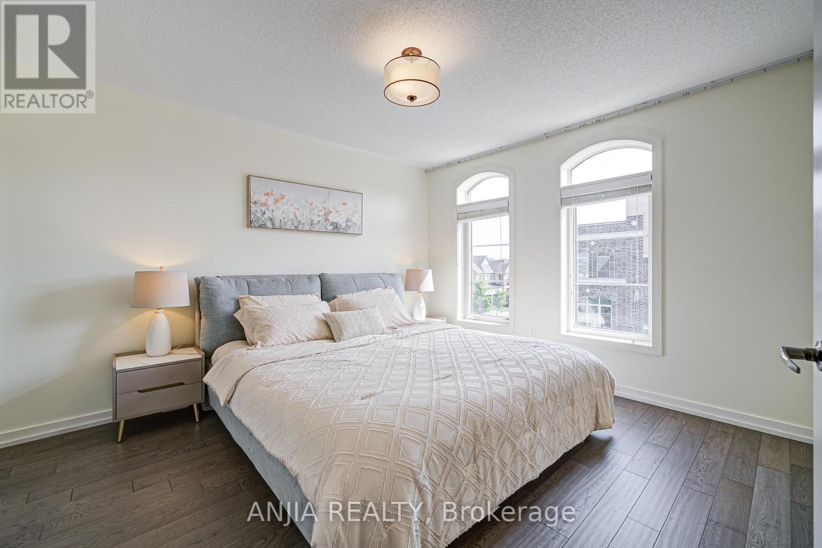 Photo 36 of 156 Glad Park Avenue, Whitchurchstouffville ON