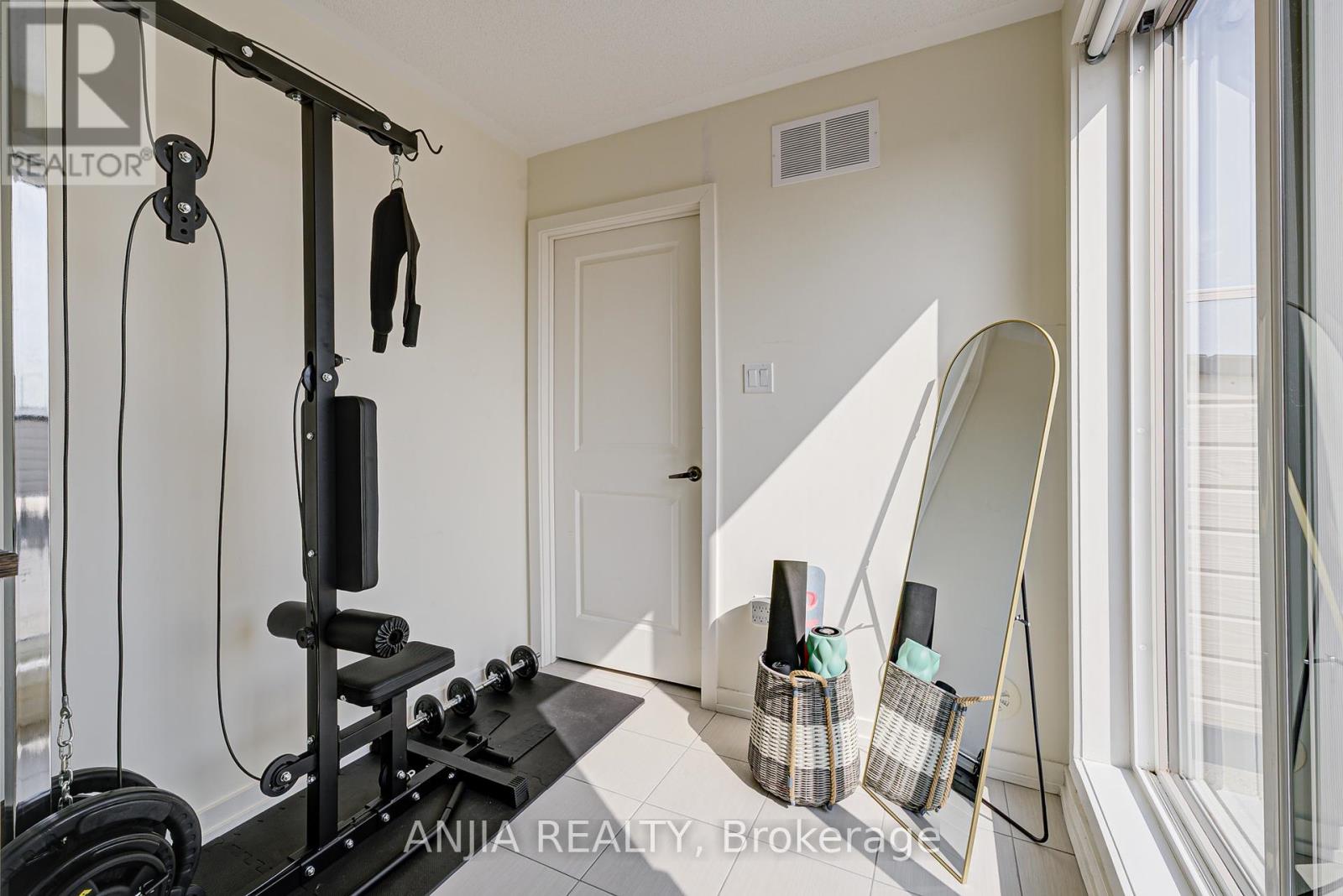 Photo 41 of 156 Glad Park Avenue, Whitchurchstouffville ON
