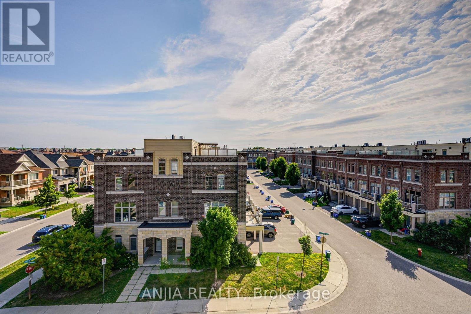 Photo 48 of 156 Glad Park Avenue, Whitchurchstouffville ON