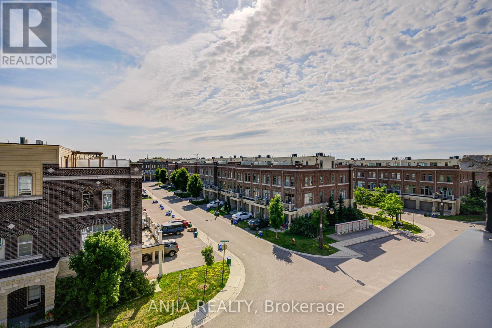 Photo 49 of 156 Glad Park Avenue, Whitchurchstouffville ON