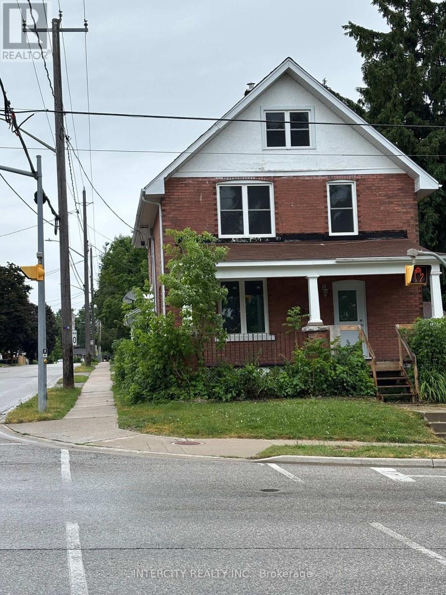 Photo 3 of 90 Coldwater Road W, Orillia ON