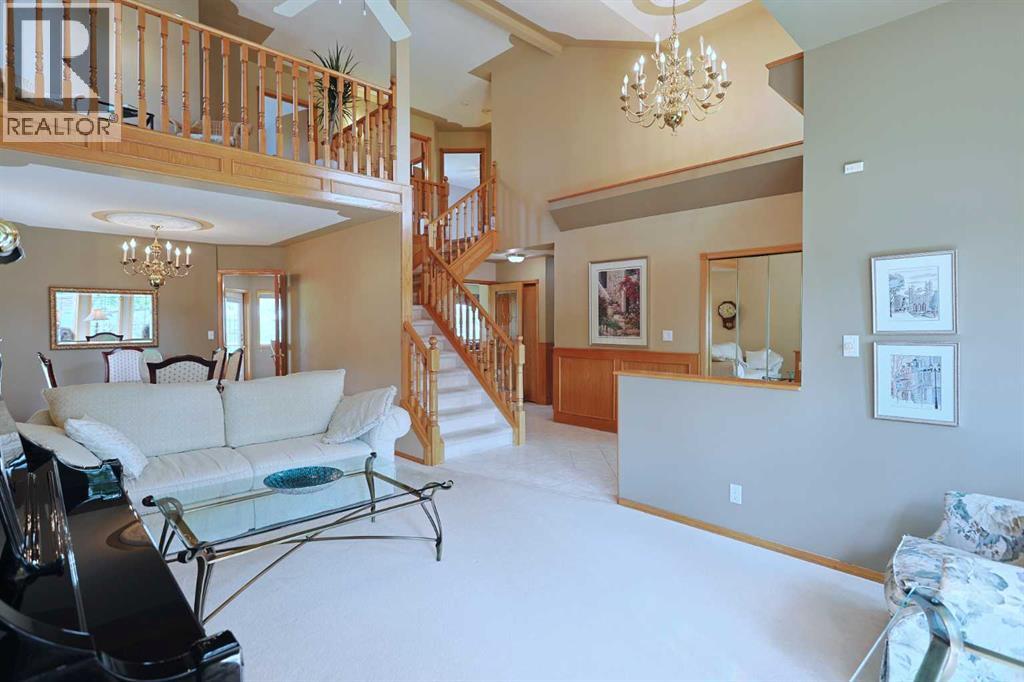 Photo 7 of 116 Hampshire Grove Nw, Calgary AB