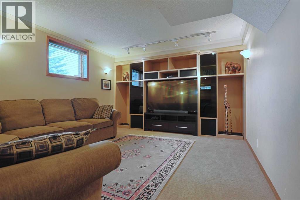 Photo 33 of 116 Hampshire Grove Nw, Calgary AB