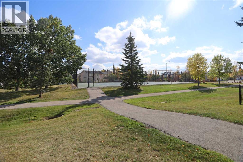 Photo 44 of 116 Hampshire Grove Nw, Calgary AB