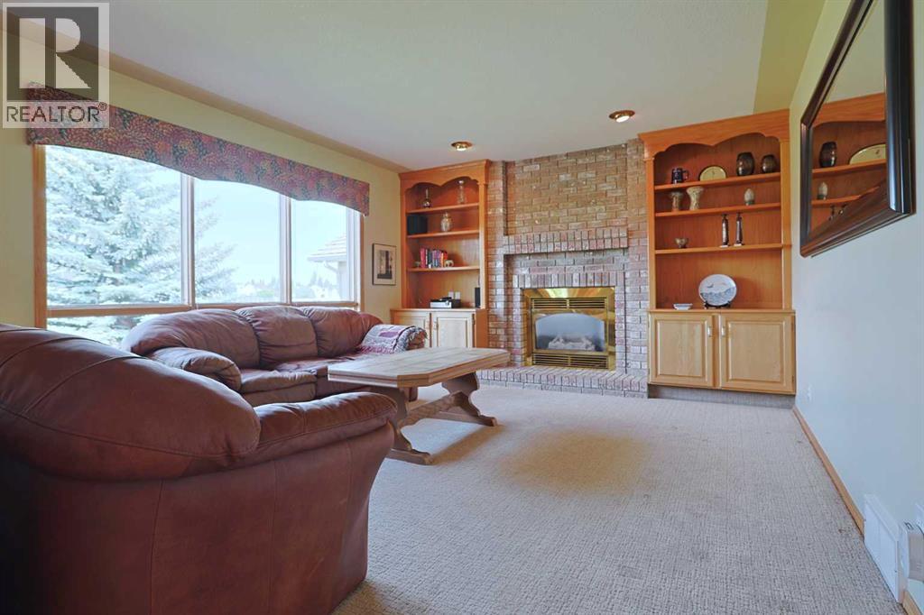 Photo 12 of 116 Hampshire Grove Nw, Calgary AB