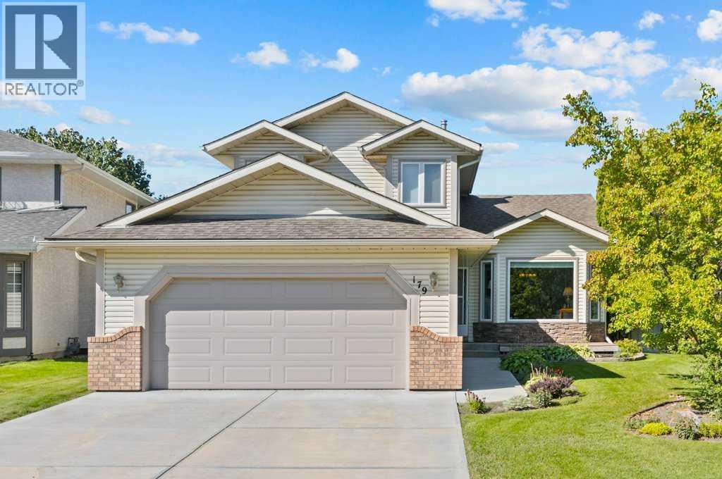 Photo 1 of 179 Douglasbank Drive Se, Calgary AB
