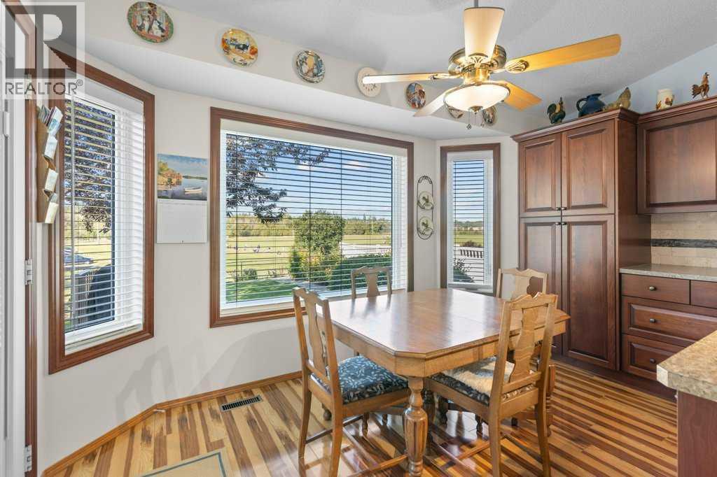 Photo 11 of 179 Douglasbank Drive Se, Calgary AB