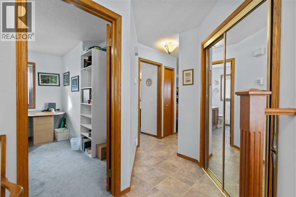 Photo 23 of 179 Douglasbank Drive Se, Calgary AB