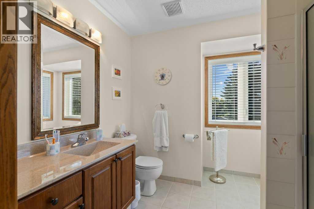 Photo 28 of 179 Douglasbank Drive Se, Calgary AB