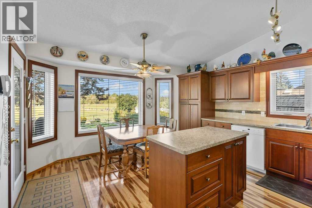 Photo 9 of 179 Douglasbank Drive Se, Calgary AB