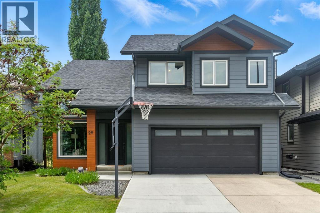 Photo 3 of 29 Douglasbank Way Se, Calgary AB