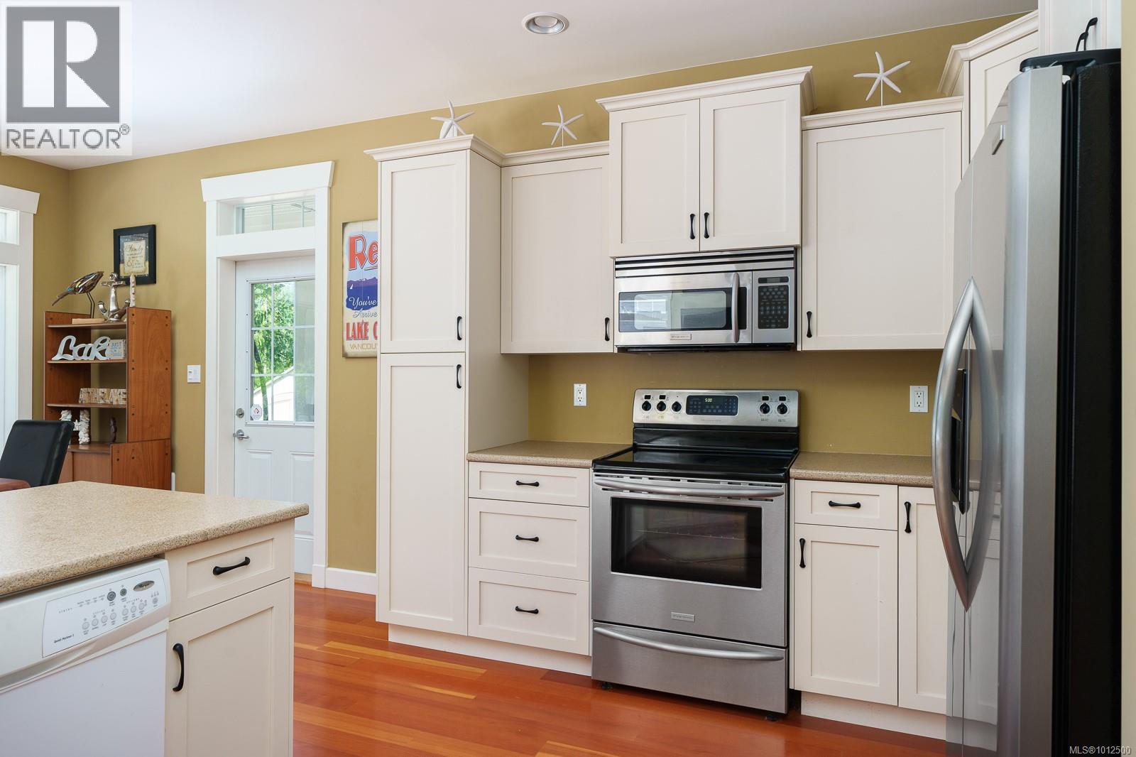  525 Point Ideal Drive, Lake Cowichan