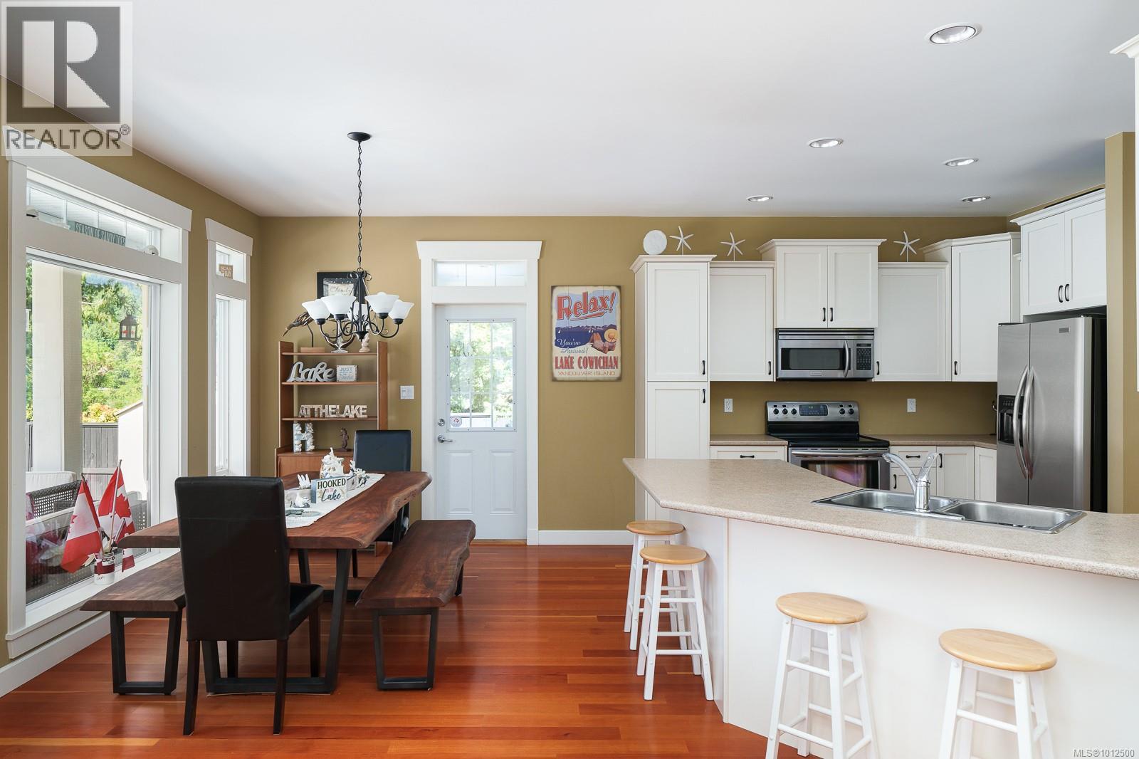 525 Point Ideal Drive, Lake Cowichan