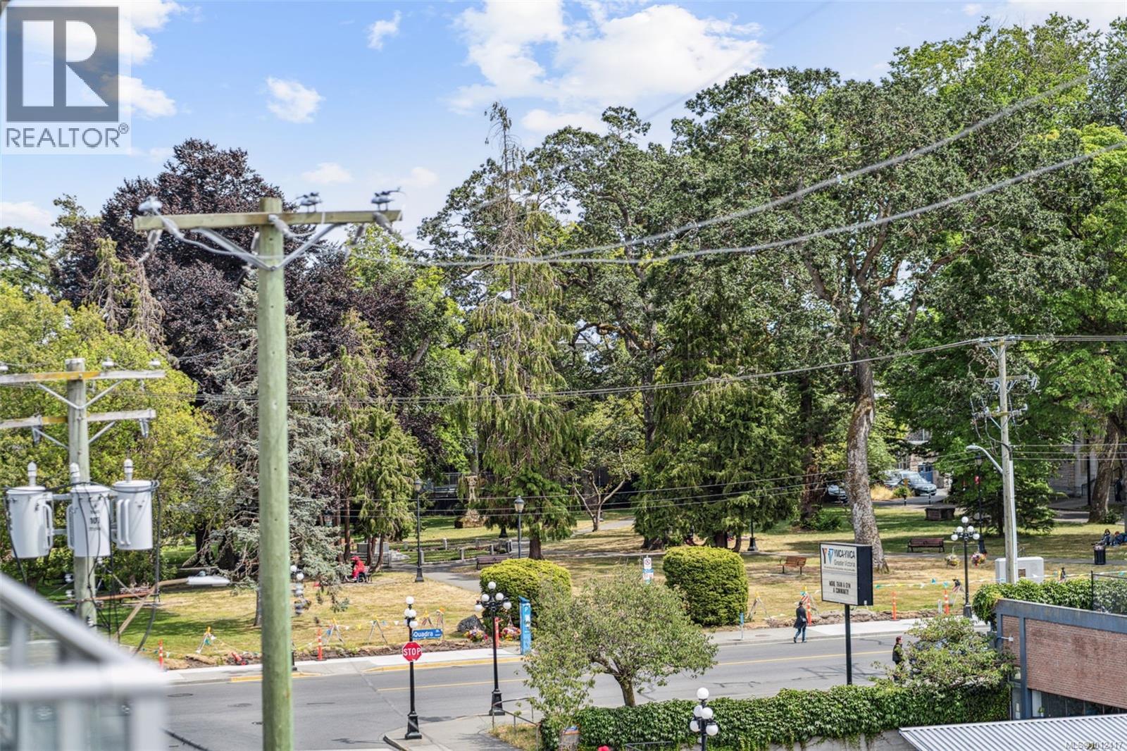 409 838 Broughton Street, Victoria