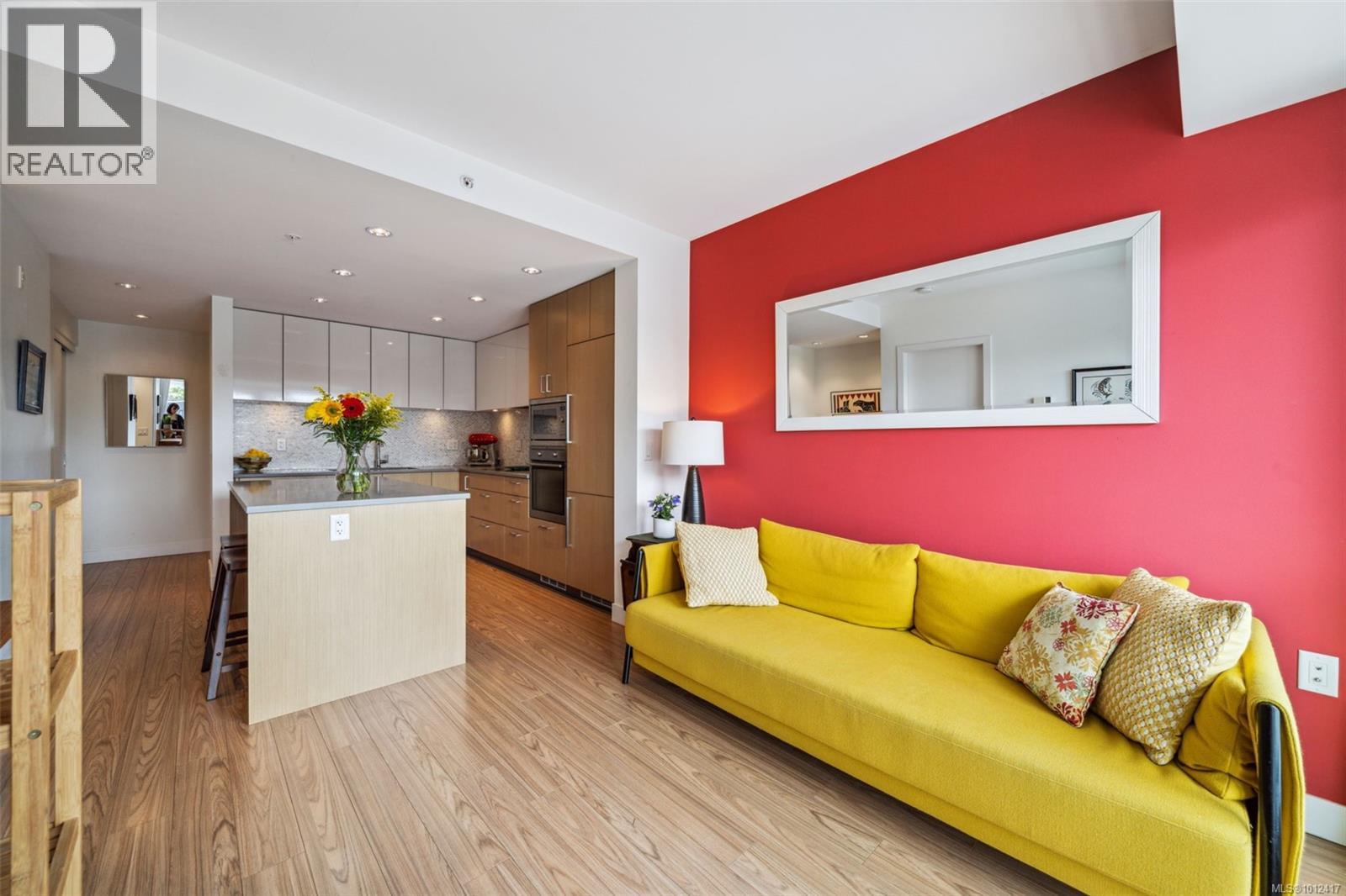 409 838 Broughton Street, Victoria