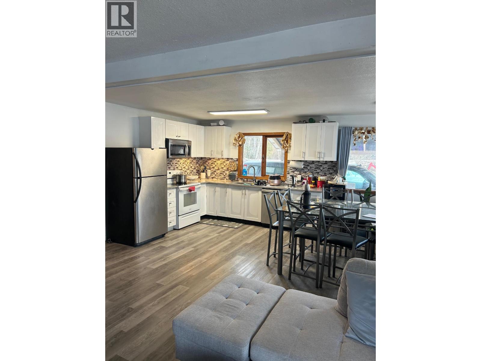 3854 Trinity Valley Road, Enderby