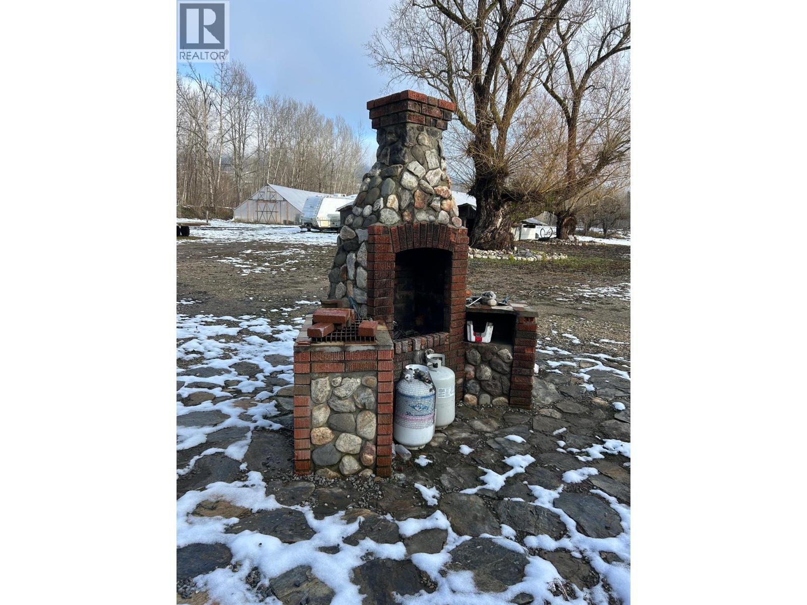 3854 Trinity Valley Road, Enderby