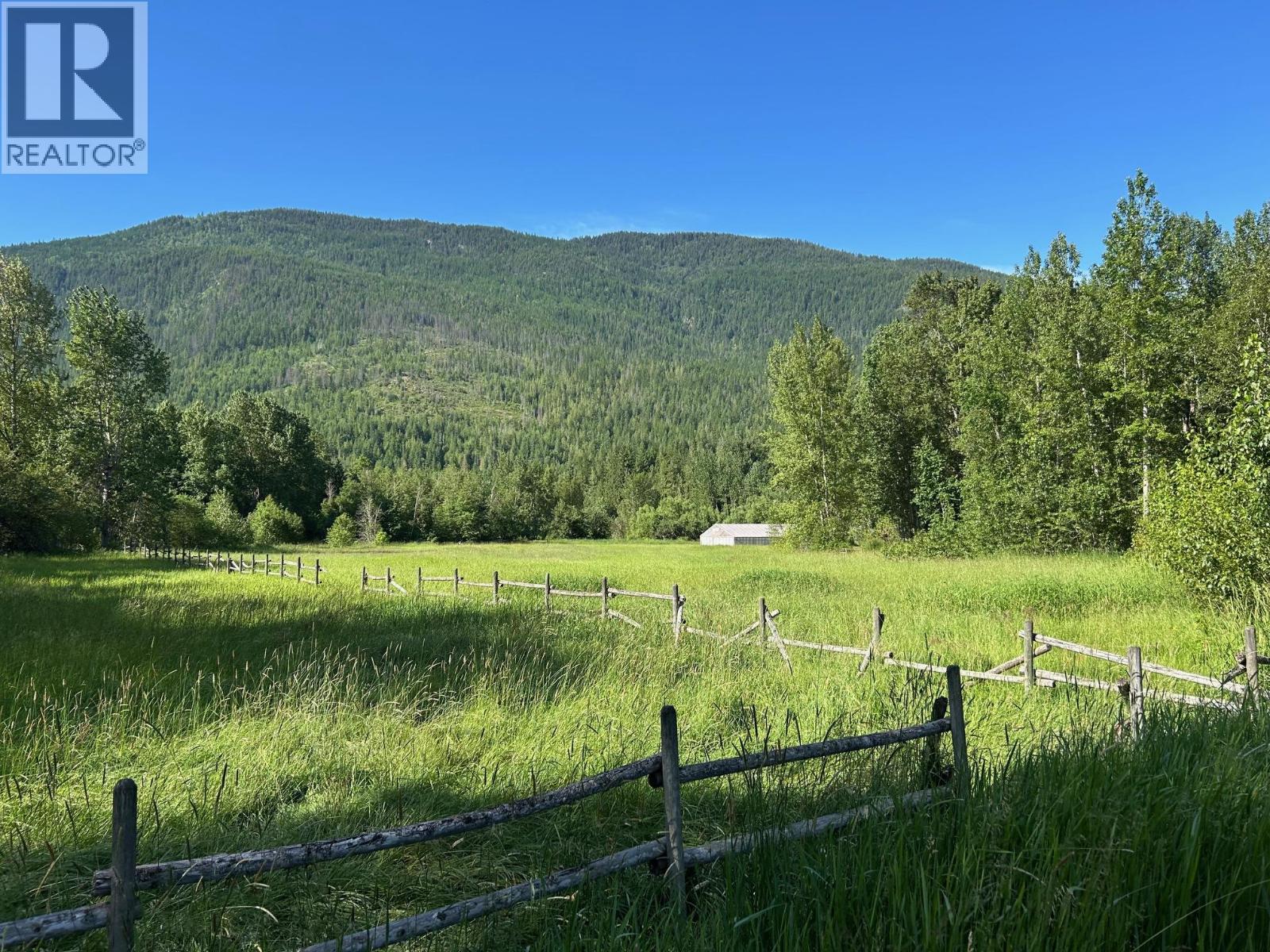 3854 Trinity Valley Road, Enderby