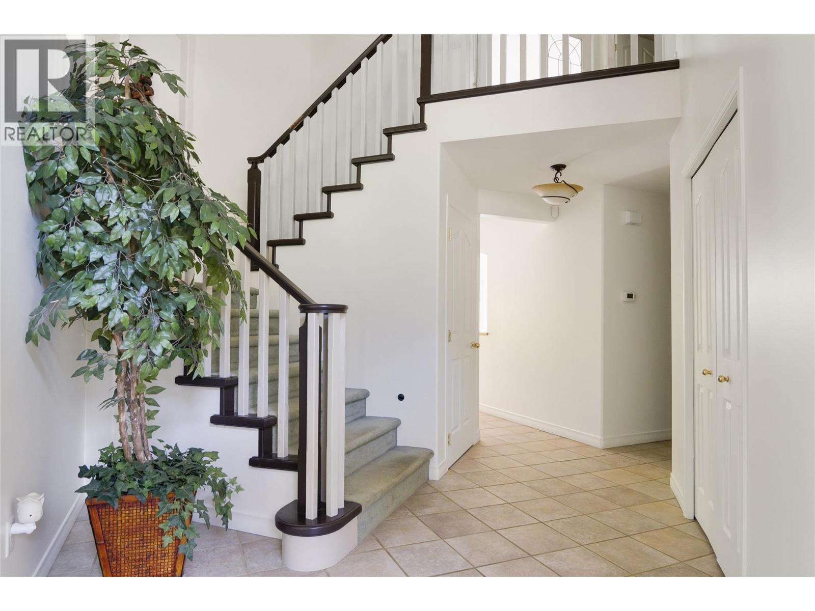 Photo 32 of 4163 Mahonia Drive S, Kelowna BC