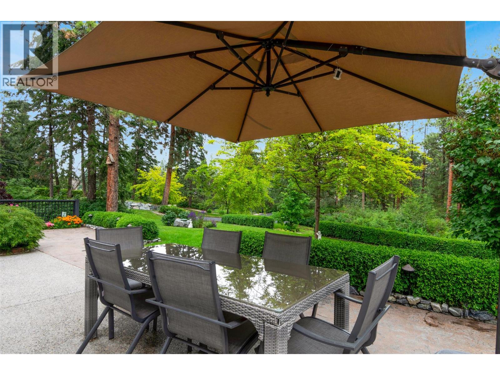 Photo 17 of 4163 Mahonia Drive S, Kelowna BC