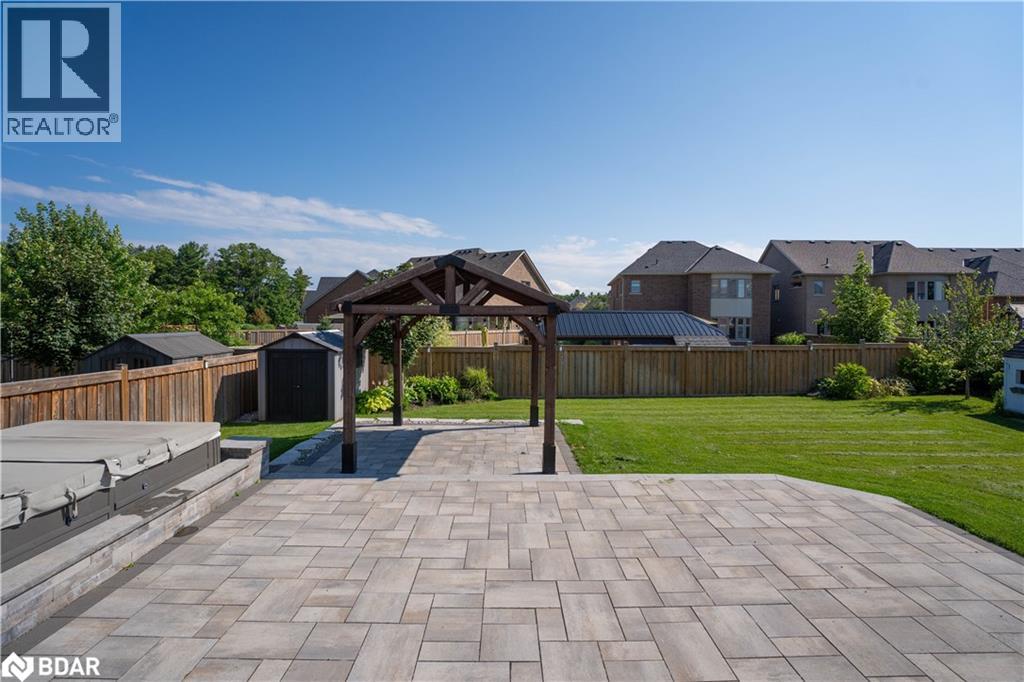 Photo 40 of 61 Olivers Mill Road, Springwater ON