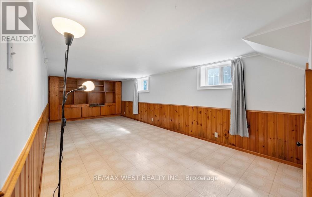 Photo 29 of 6 Robindale Avenue, Toronto ON