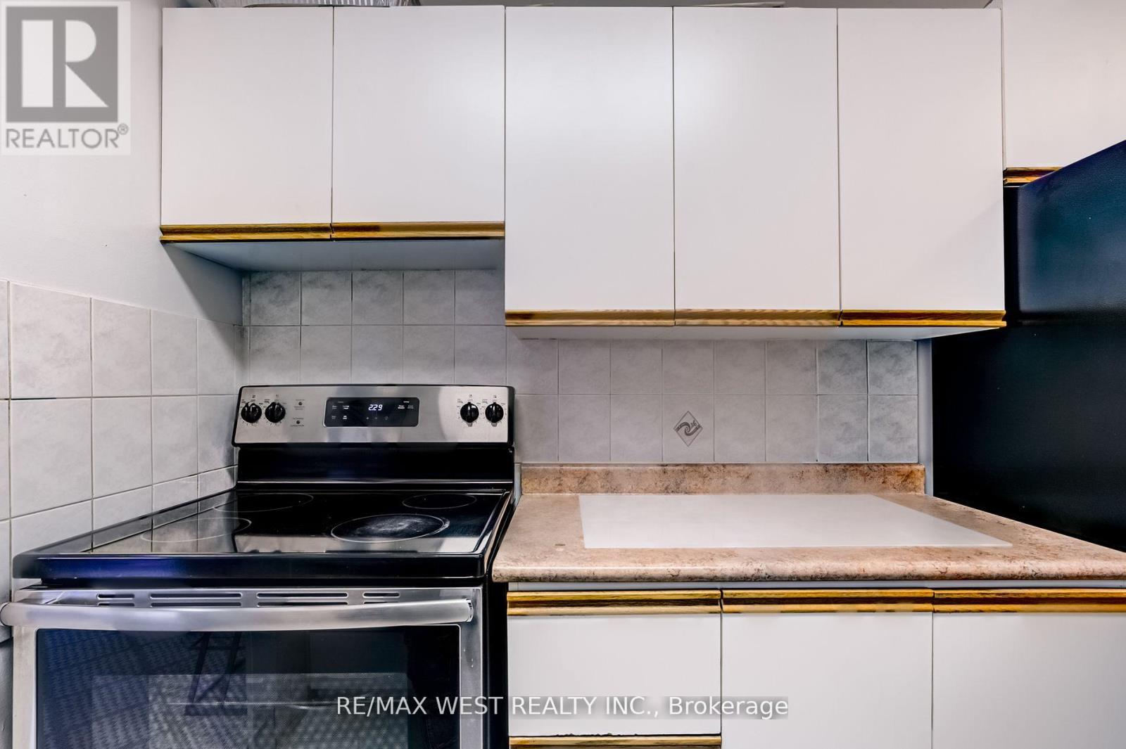 Photo 16 of 209 340 Dixon Road, Toronto ON