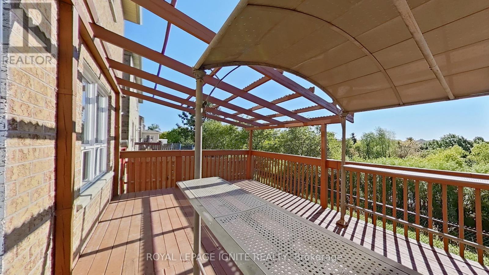 Photo 13 of 63 Eastbrook Way, Brampton ON