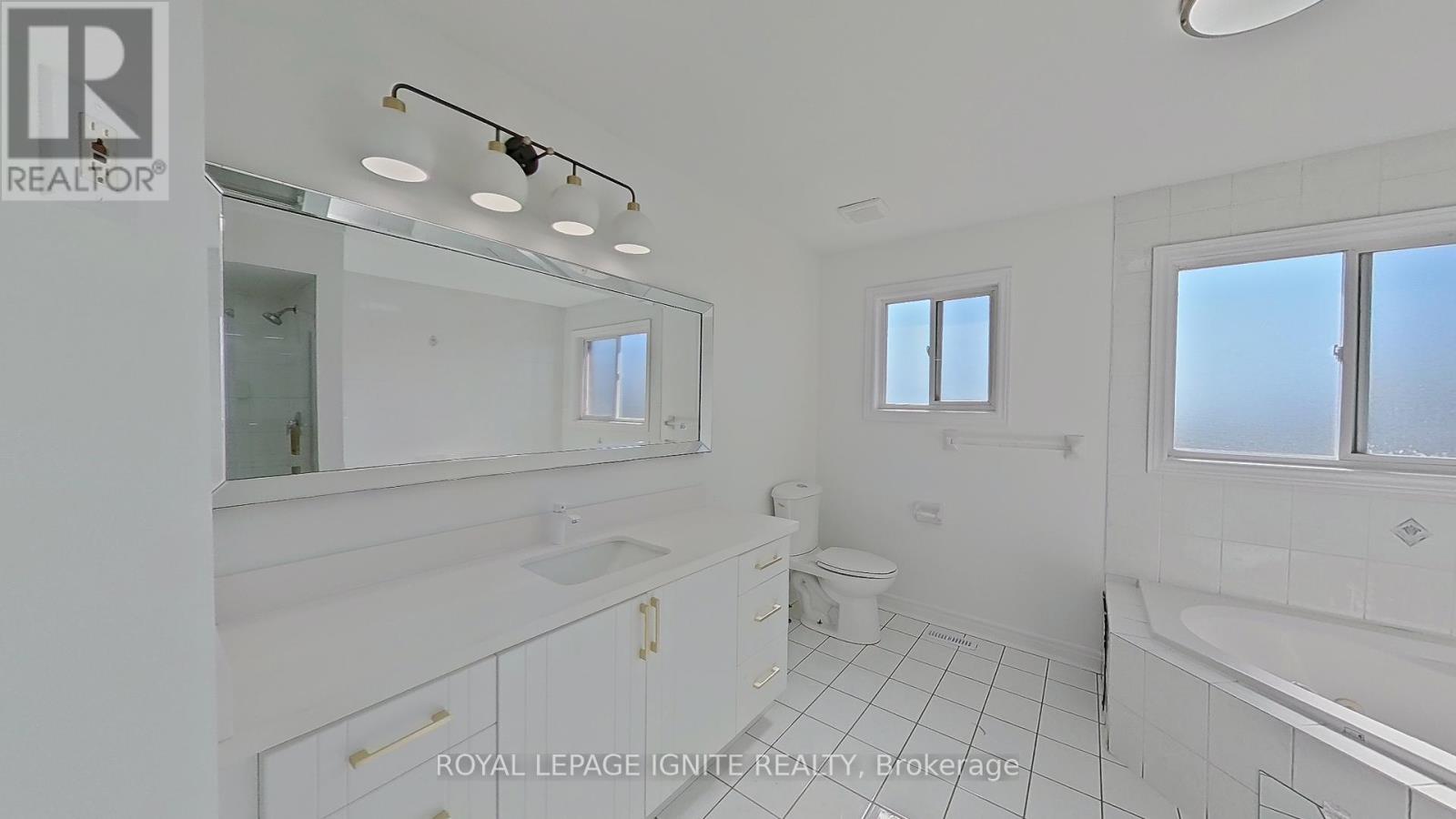 Photo 26 of 63 Eastbrook Way, Brampton ON