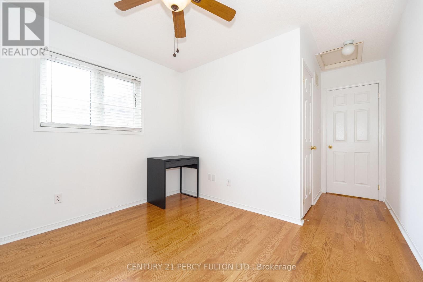 Photo 20 of 119 Torbarrie Road, Toronto ON