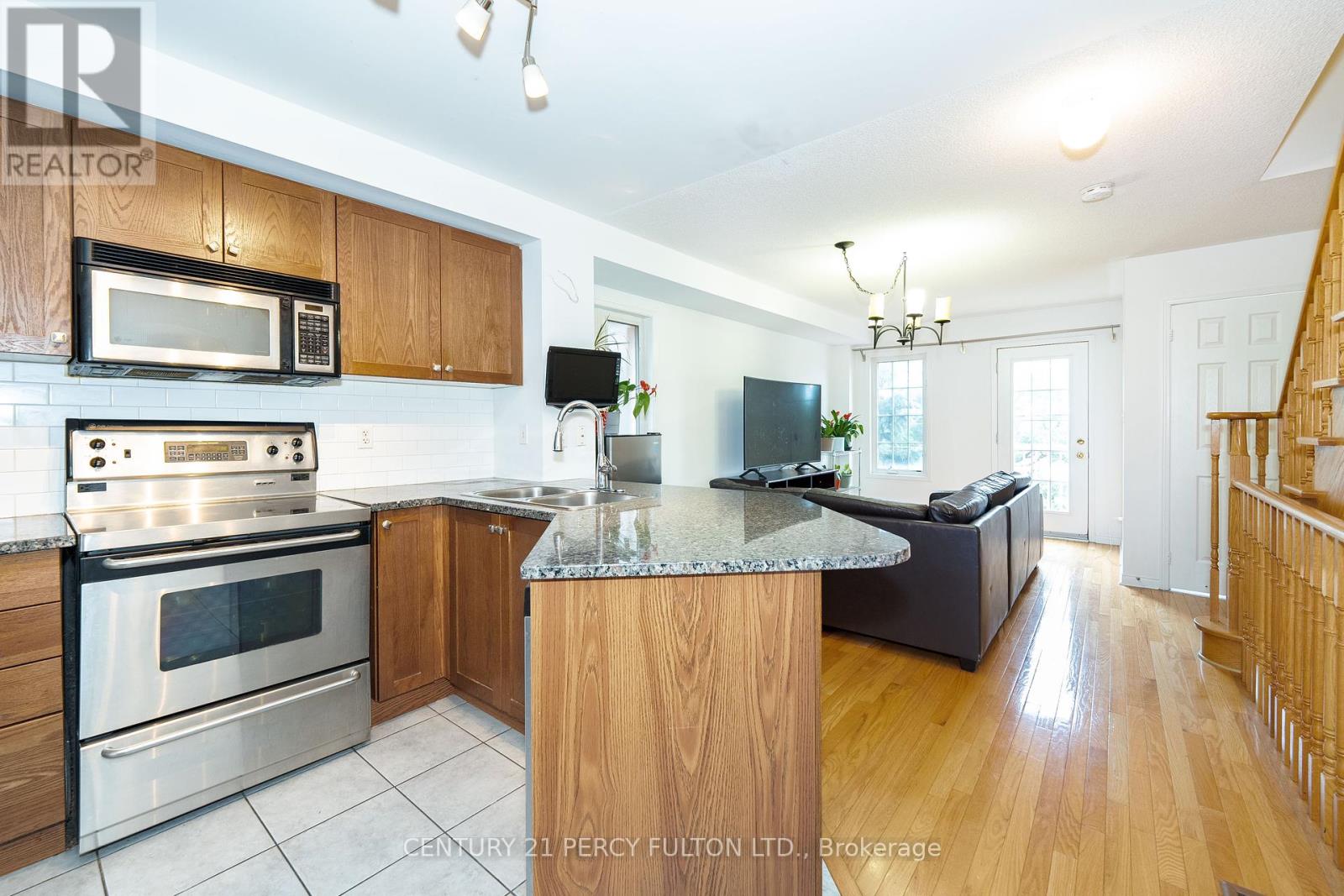 Photo 22 of 119 Torbarrie Road, Toronto ON