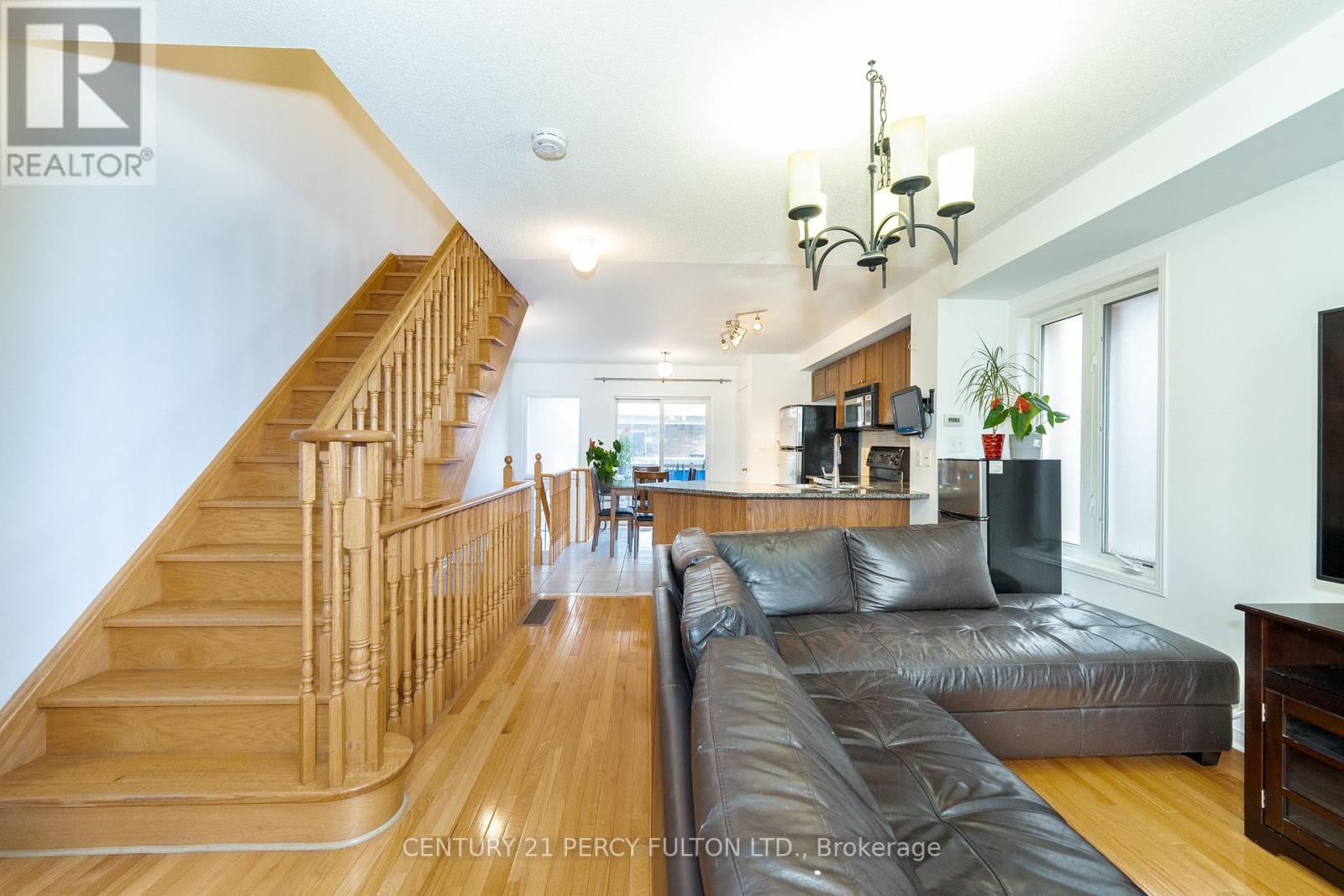 Photo 28 of 119 Torbarrie Road, Toronto ON