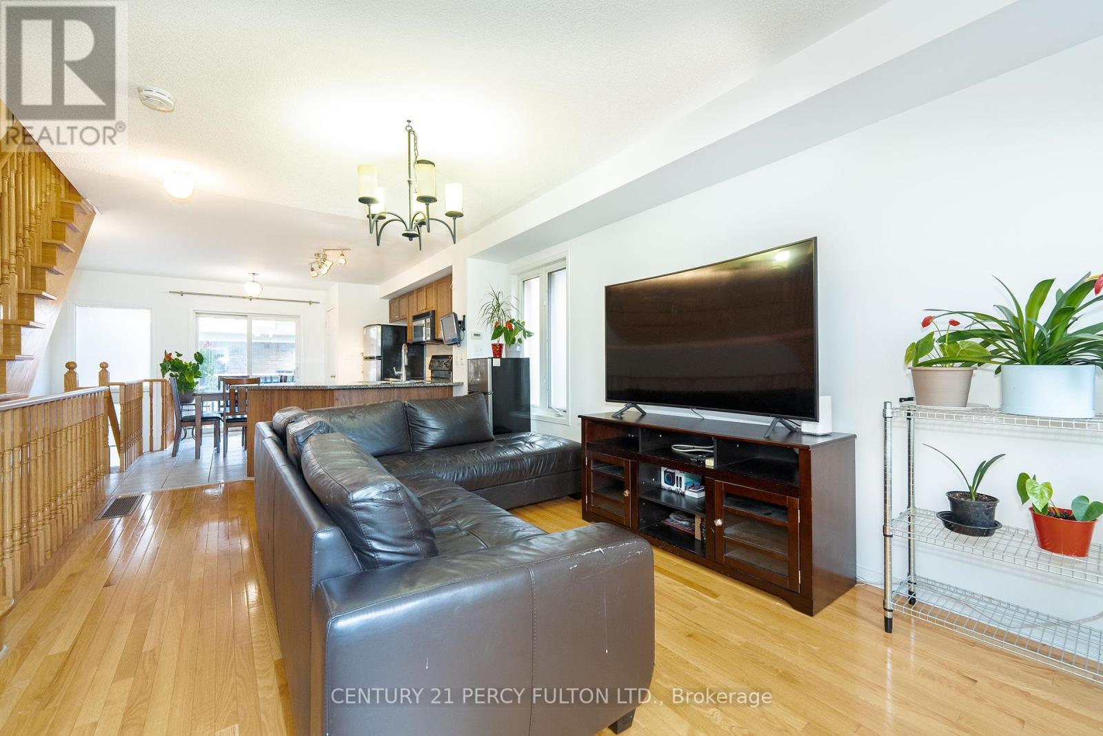 Photo 31 of 119 Torbarrie Road, Toronto ON