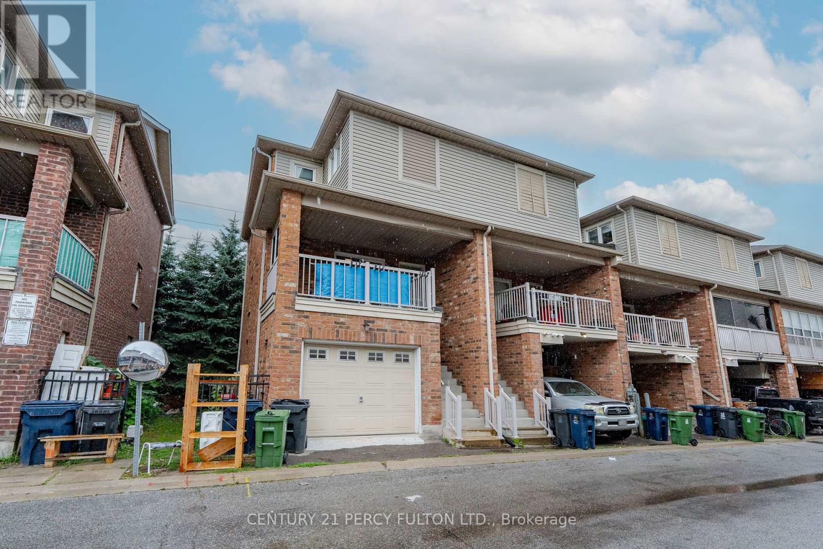 Photo 42 of 119 Torbarrie Road, Toronto ON