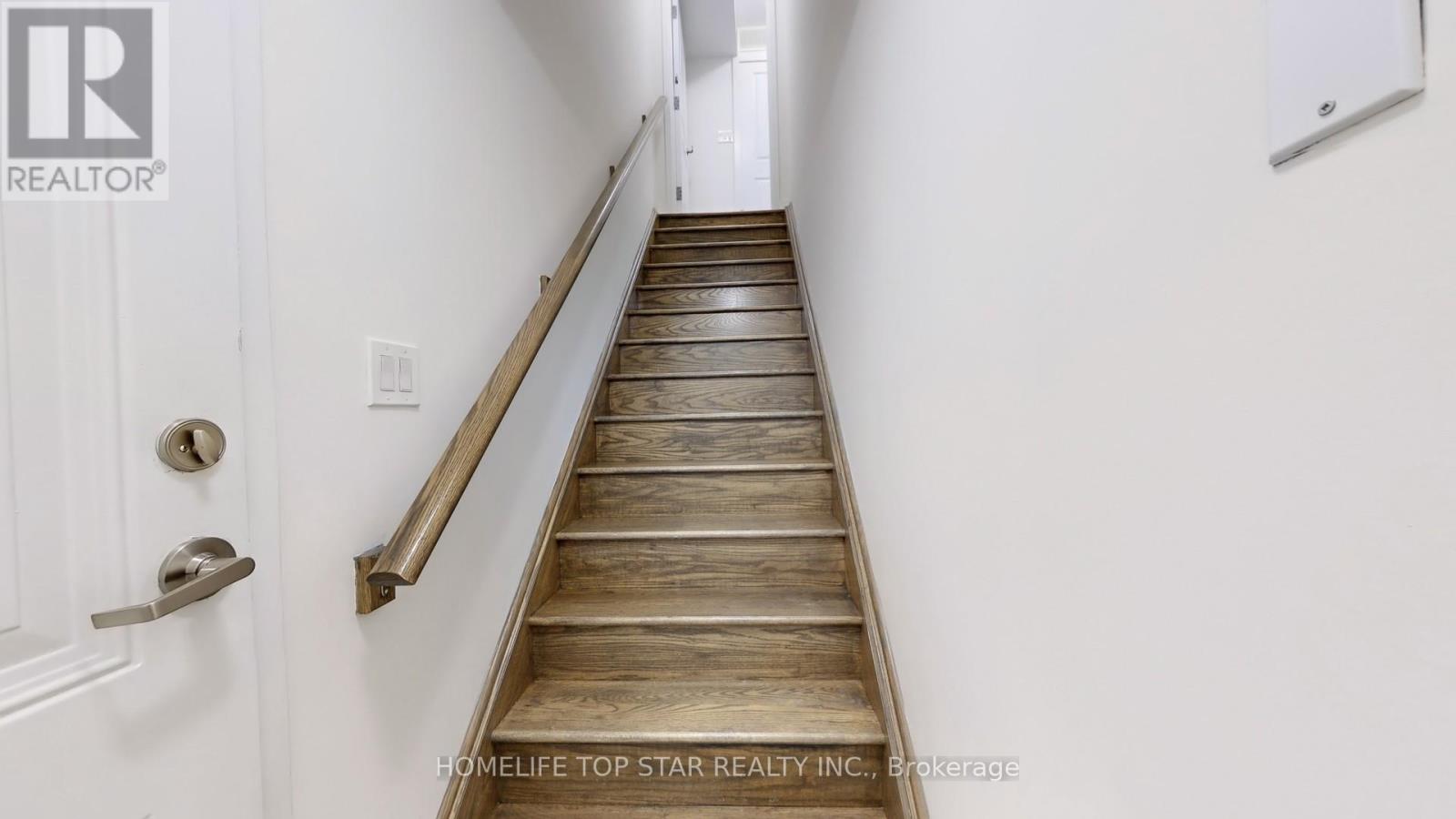 Photo 14 of 60 2315 Sheppard Ave West Avenue, Toronto ON