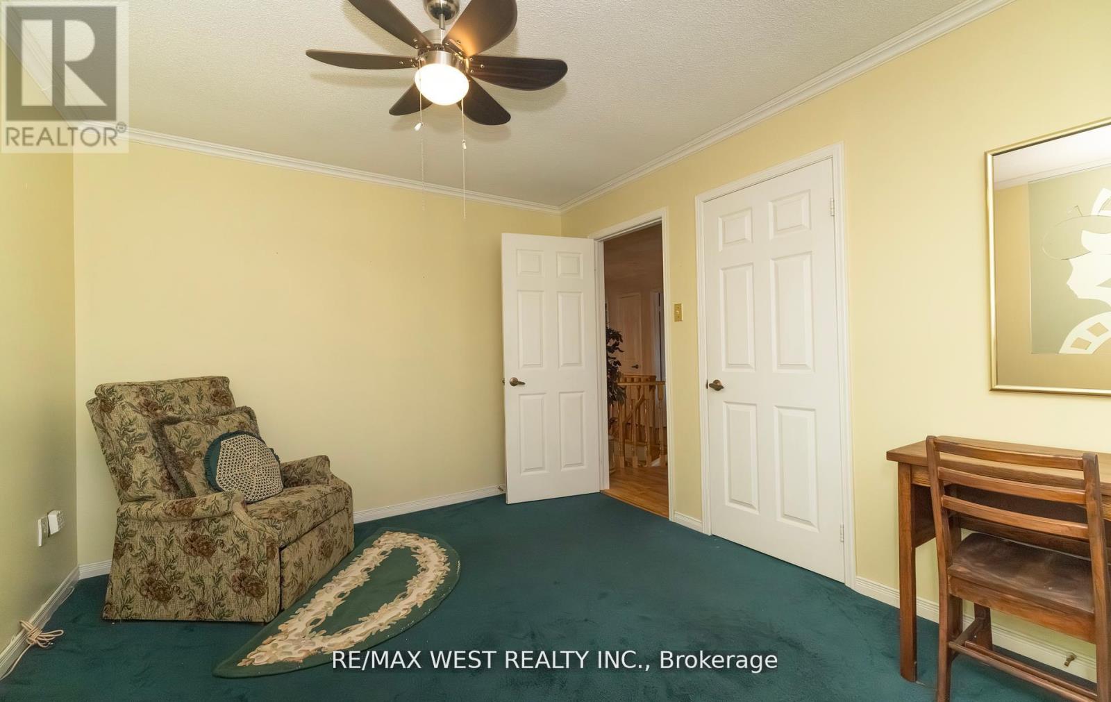 Photo 20 of 52 Amantine Crescent, Brampton ON