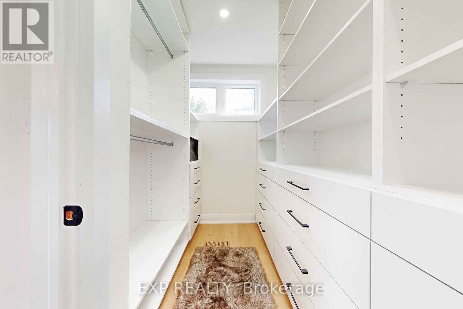 Photo 30 of 768 Montbeck Crescent, Mississauga ON