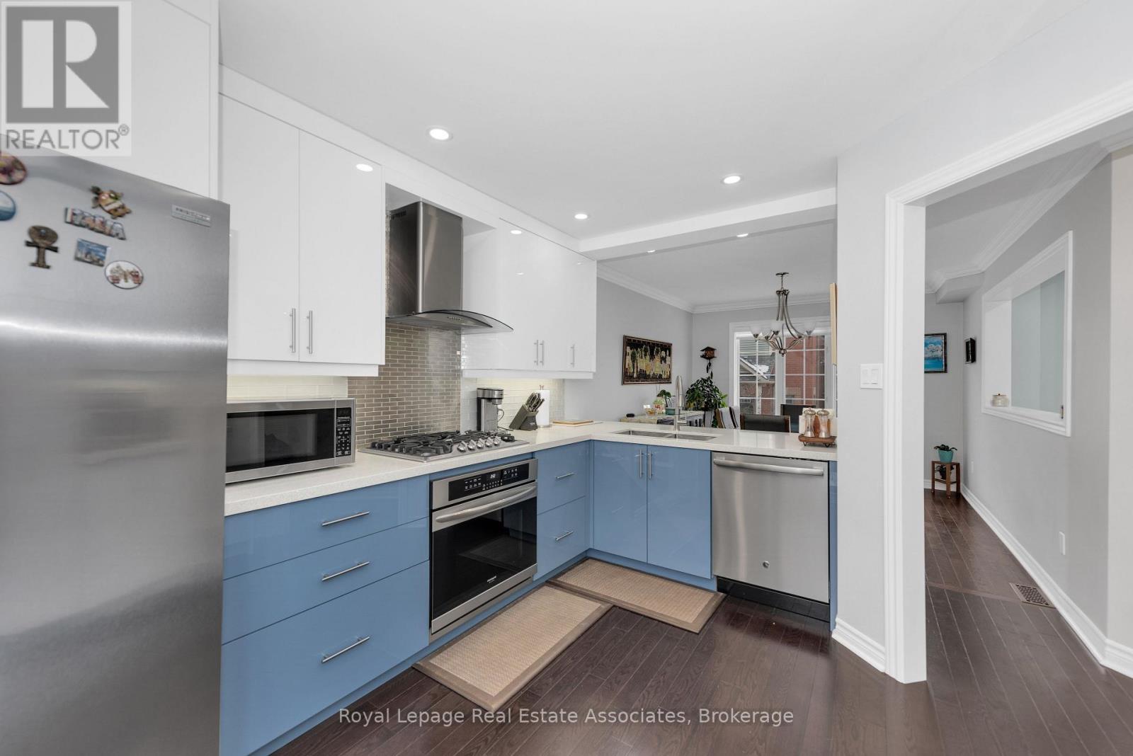Photo 6 of 1 5031 East Mill Road, Mississauga ON