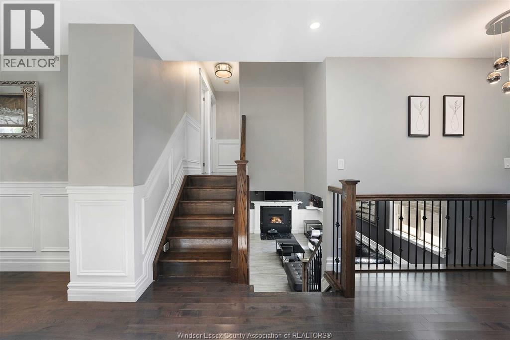 Photo 14 of 2544 Ellrose Avenue, Windsor ON