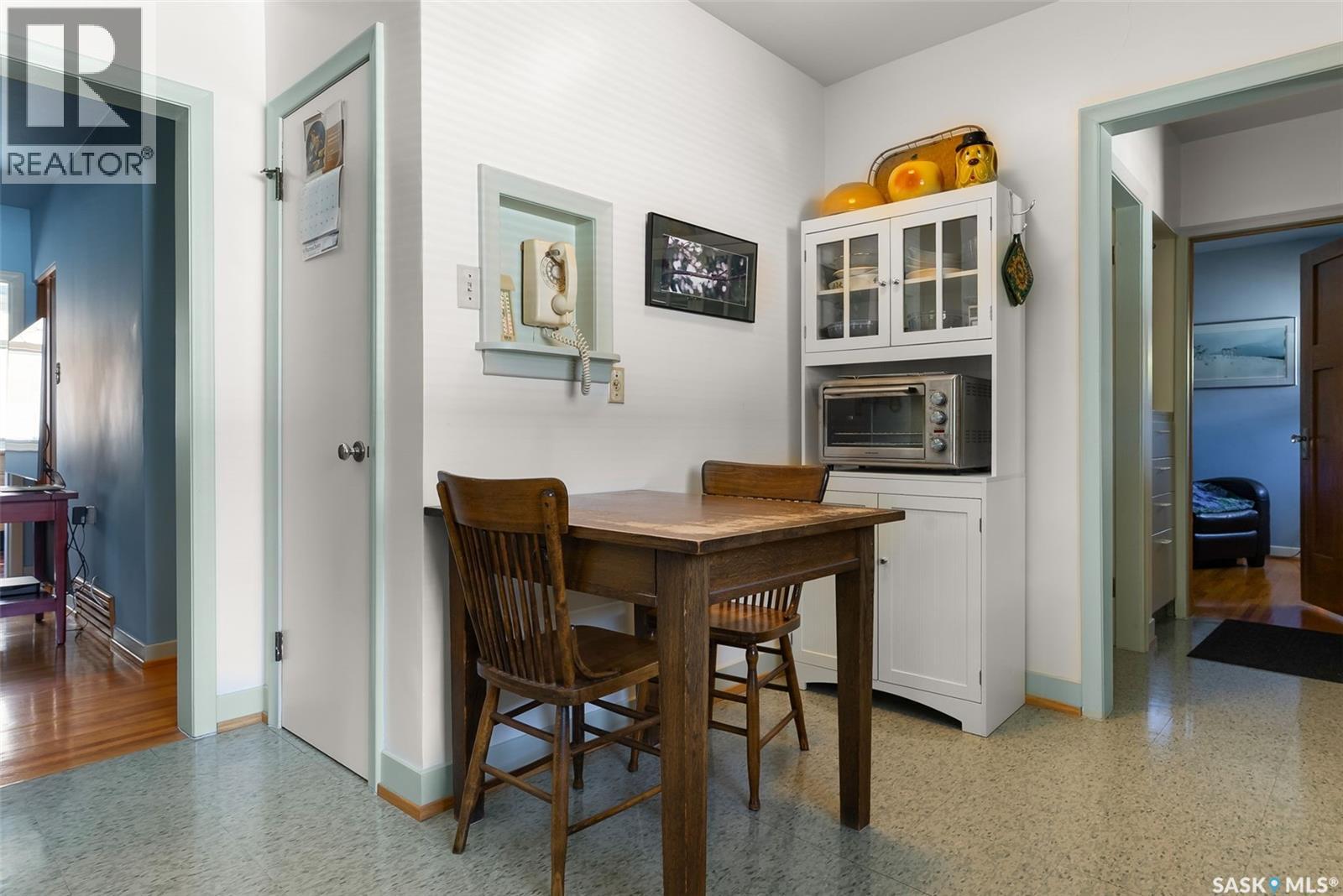 Photo 12 of 3614 Hill Avenue, Regina SK