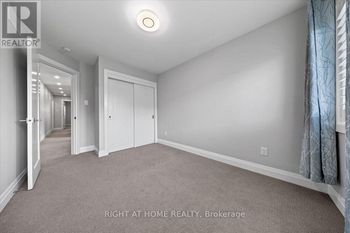 Photo 23 of 601 Willowmere Way, Ottawa ON