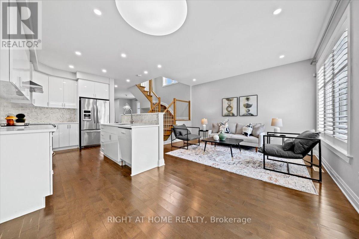 Photo 16 of 601 Willowmere Way, Ottawa ON