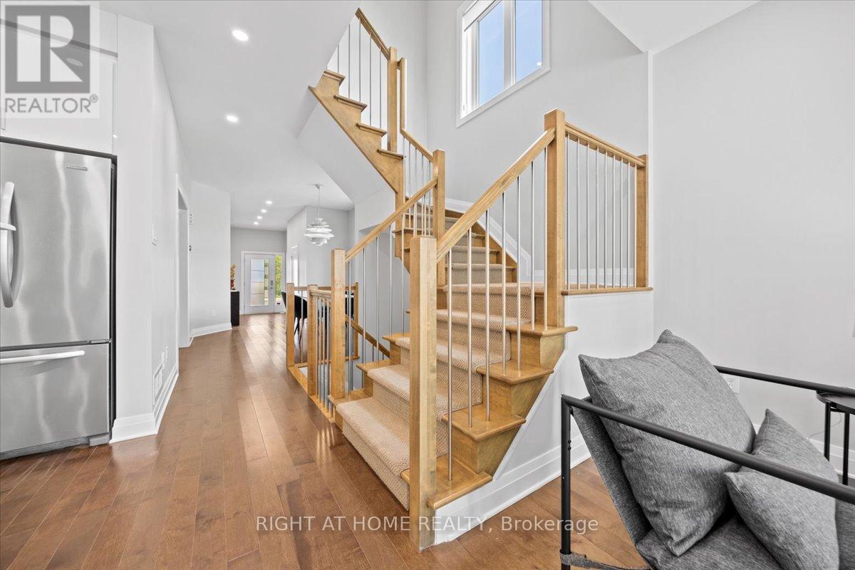 Photo 20 of 601 Willowmere Way, Ottawa ON