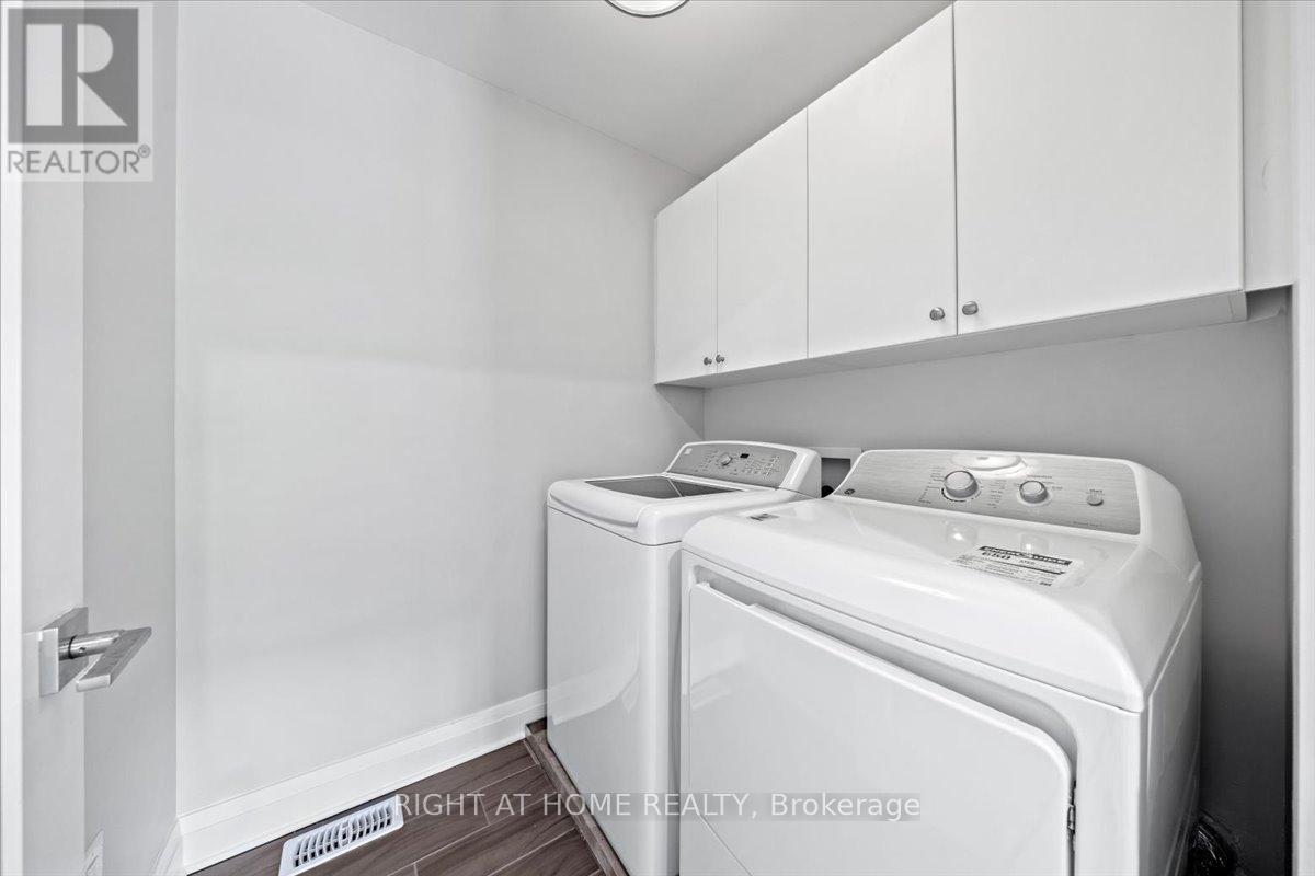 Photo 26 of 601 Willowmere Way, Ottawa ON