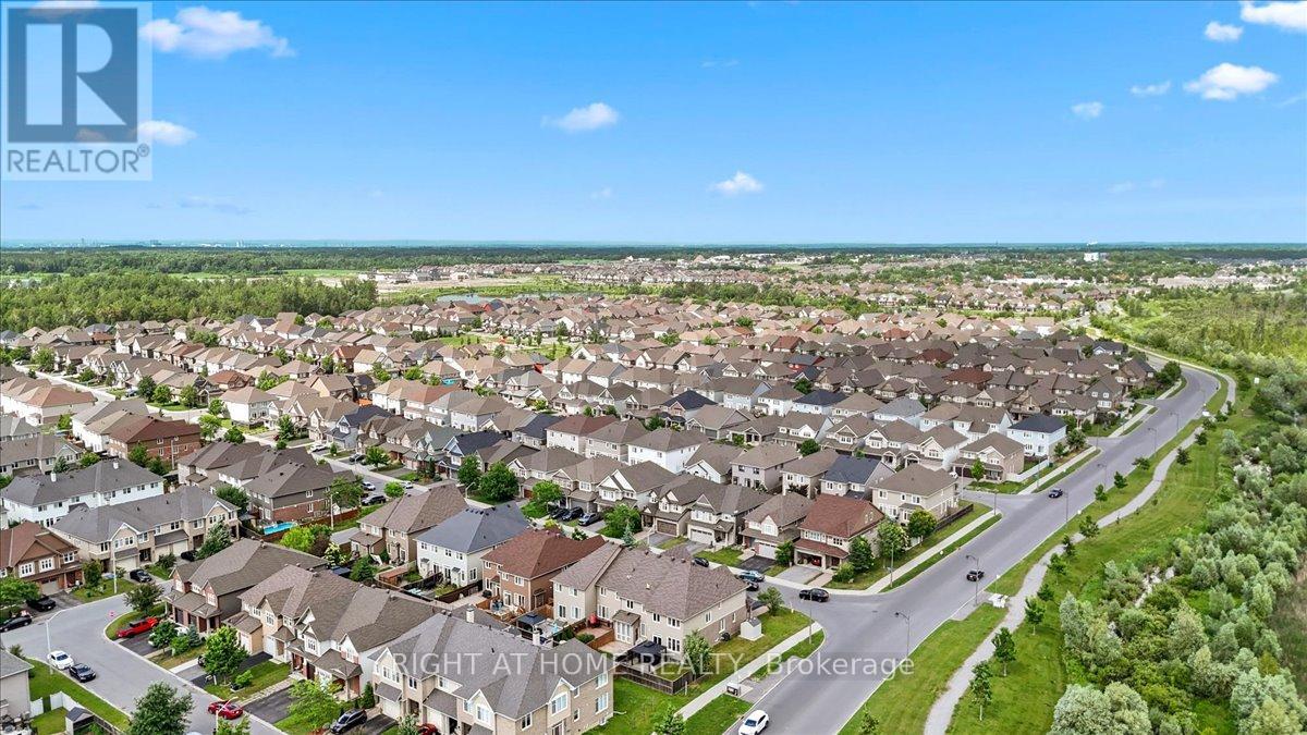 Photo 41 of 601 Willowmere Way, Ottawa ON