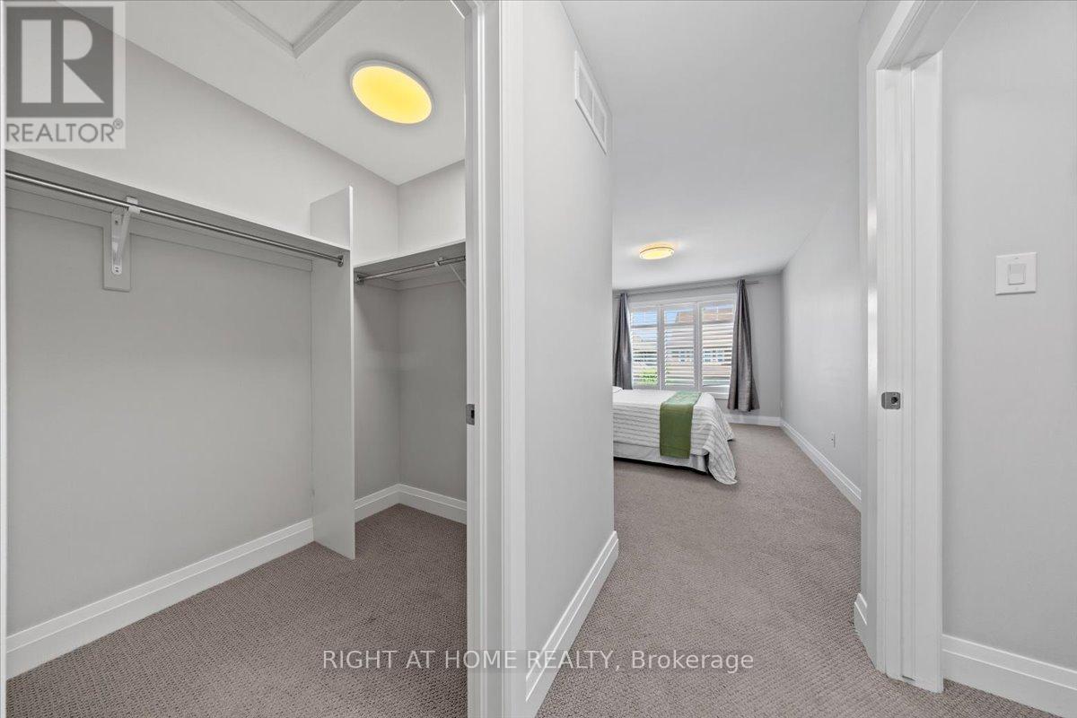Photo 33 of 601 Willowmere Way, Ottawa ON