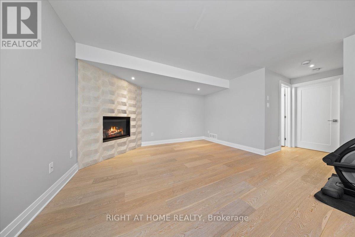 Photo 35 of 601 Willowmere Way, Ottawa ON