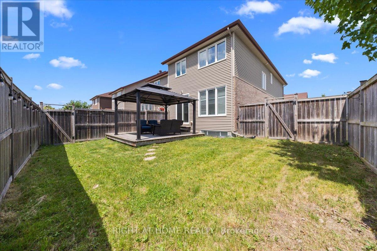 Photo 38 of 601 Willowmere Way, Ottawa ON
