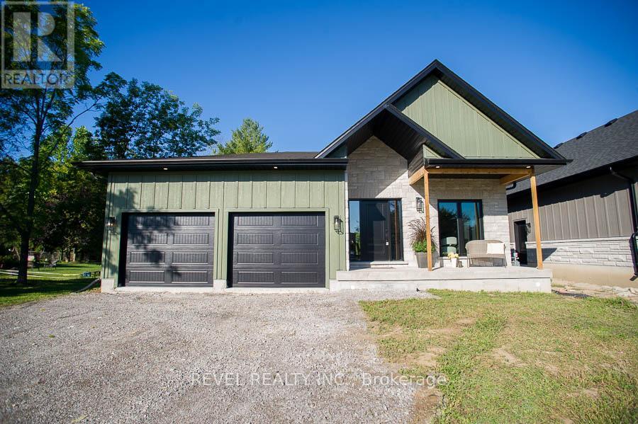 Photo 1 of 5 Scott Drive, Norfolk ON