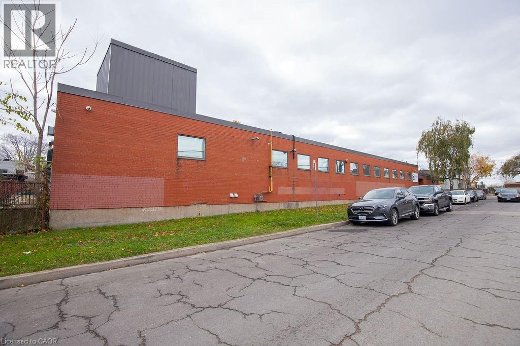 Photo 5 of 42 Niagara Street, Hamilton ON